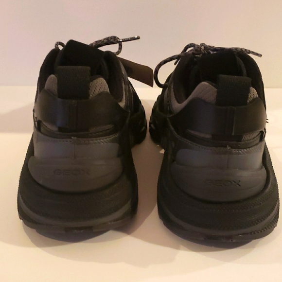 Geox T01 Phonica Sneakers Unisex Size 9 us Women / 6 us Men - Picture 4 of 7